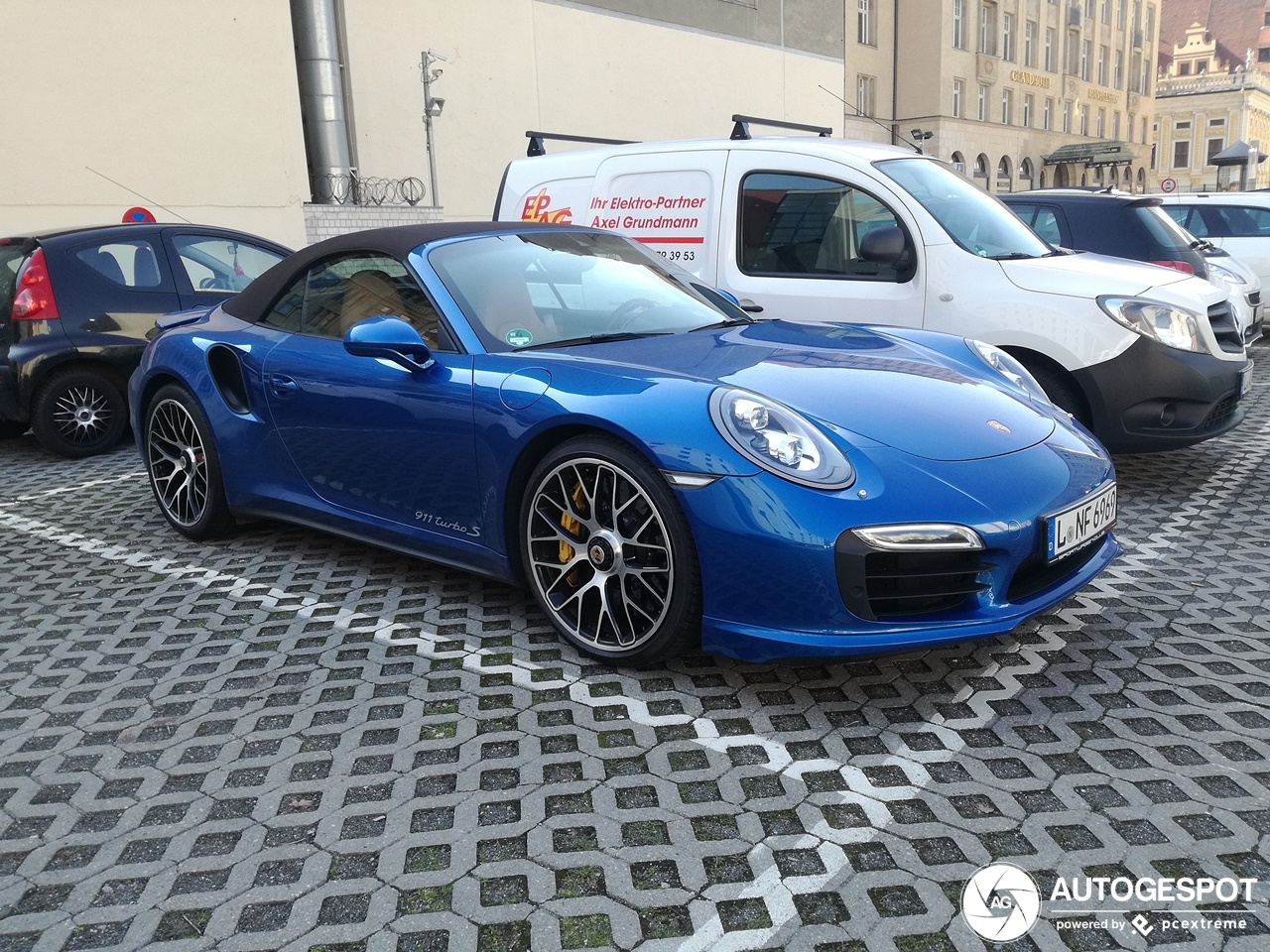 Porsche 991 Turbo S Cabriolet MkI