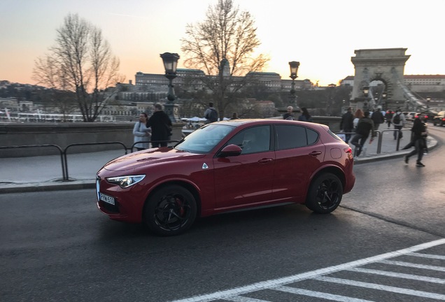 Alfa Romeo Stelvio Quadrifoglio