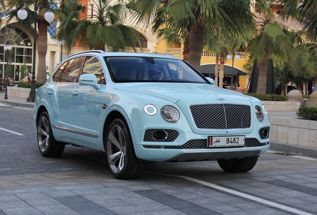 Bentley Bentayga V8