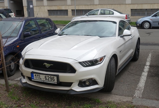 Ford Mustang GT 2015