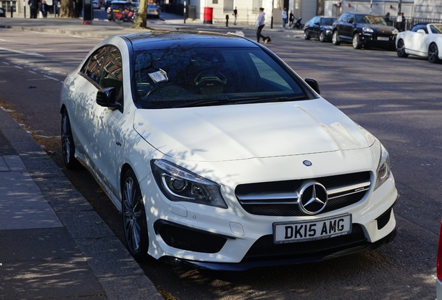 Mercedes-Benz CLA 45 AMG C117