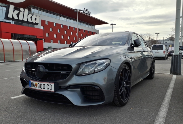 Mercedes-AMG E 63 S W213