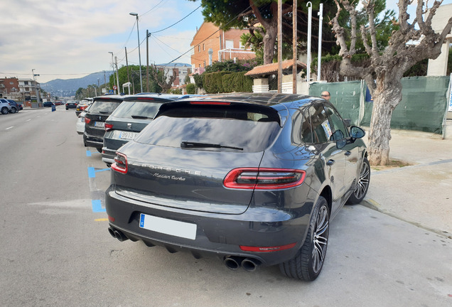 Porsche 95B Macan Turbo