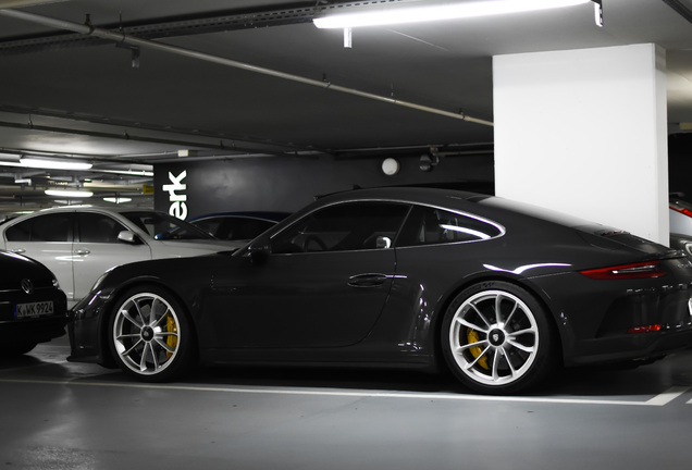 Porsche 991 GT3 Touring