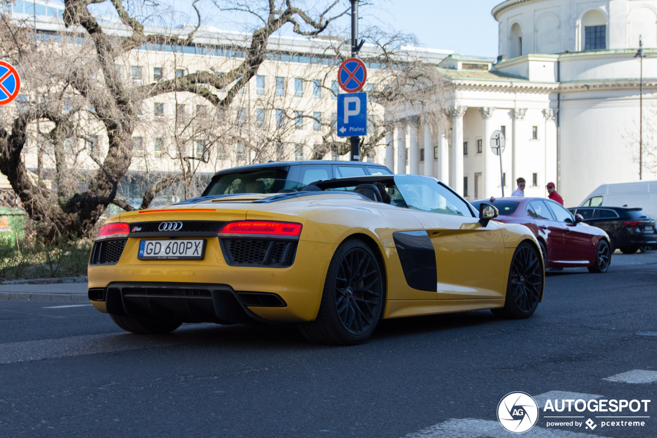 Audi R8 V10 Spyder 2016