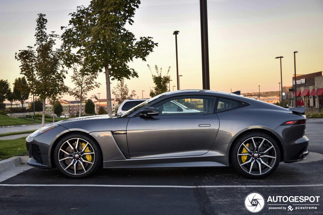 Jaguar F-TYPE SVR Coupé 2017