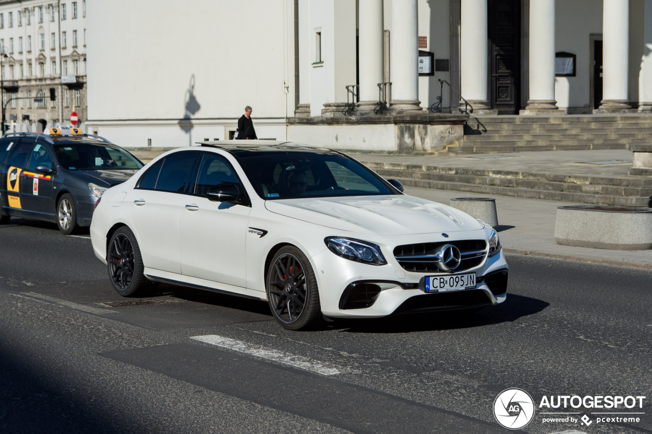 Mercedes-AMG E 63 S W213