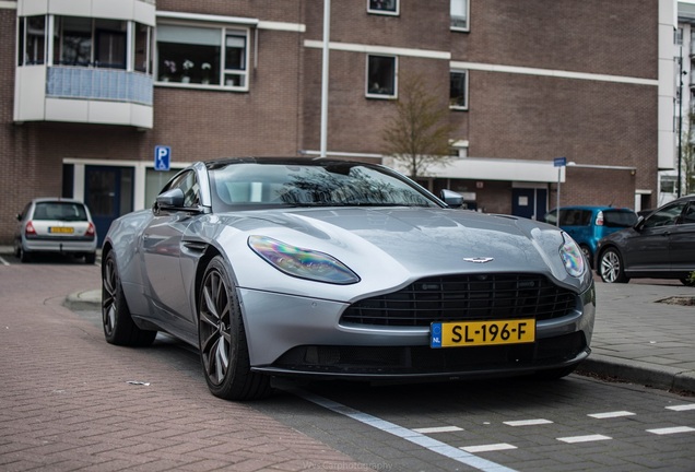 Aston Martin DB11 V8