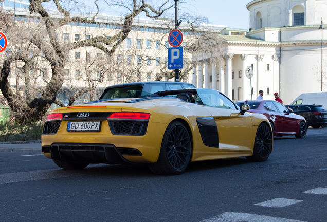 Audi R8 V10 Spyder 2016