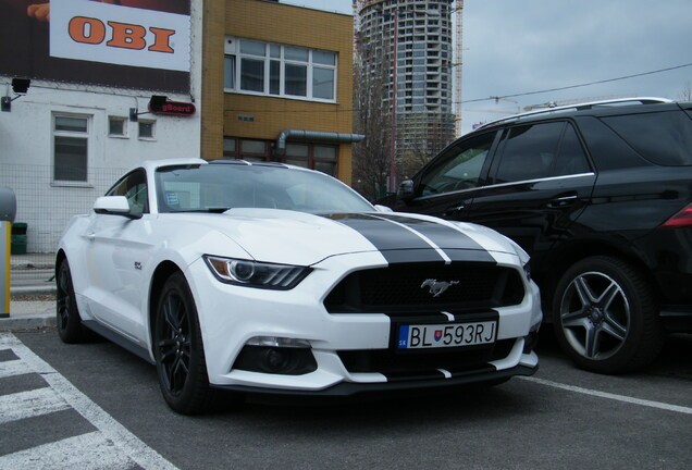 Ford Mustang GT 2015