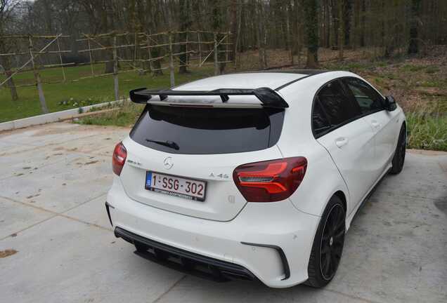 Mercedes-AMG A 45 W176 2015