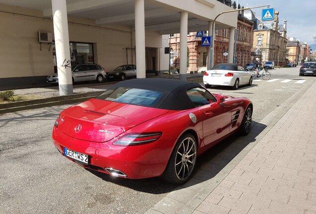 Mercedes-Benz SLS AMG Roadster