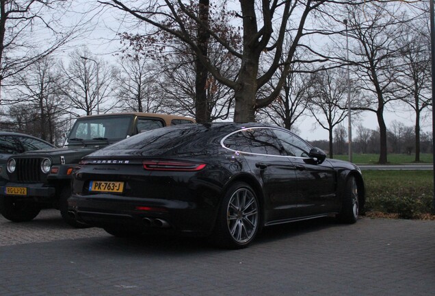 Porsche 971 Panamera Turbo S E-Hybrid