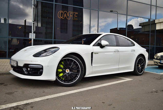 Porsche 971 Panamera Turbo S E-Hybrid