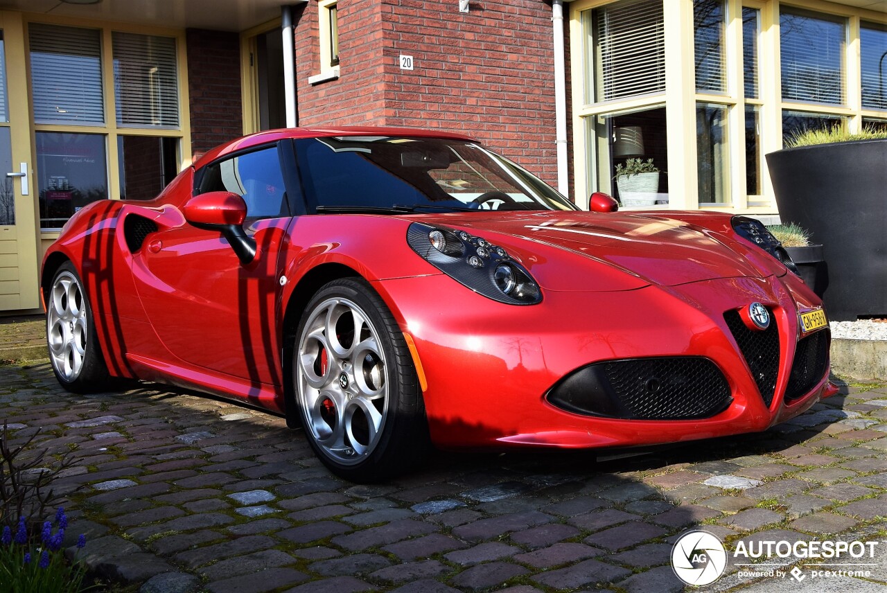 Alfa Romeo 4C Coupé