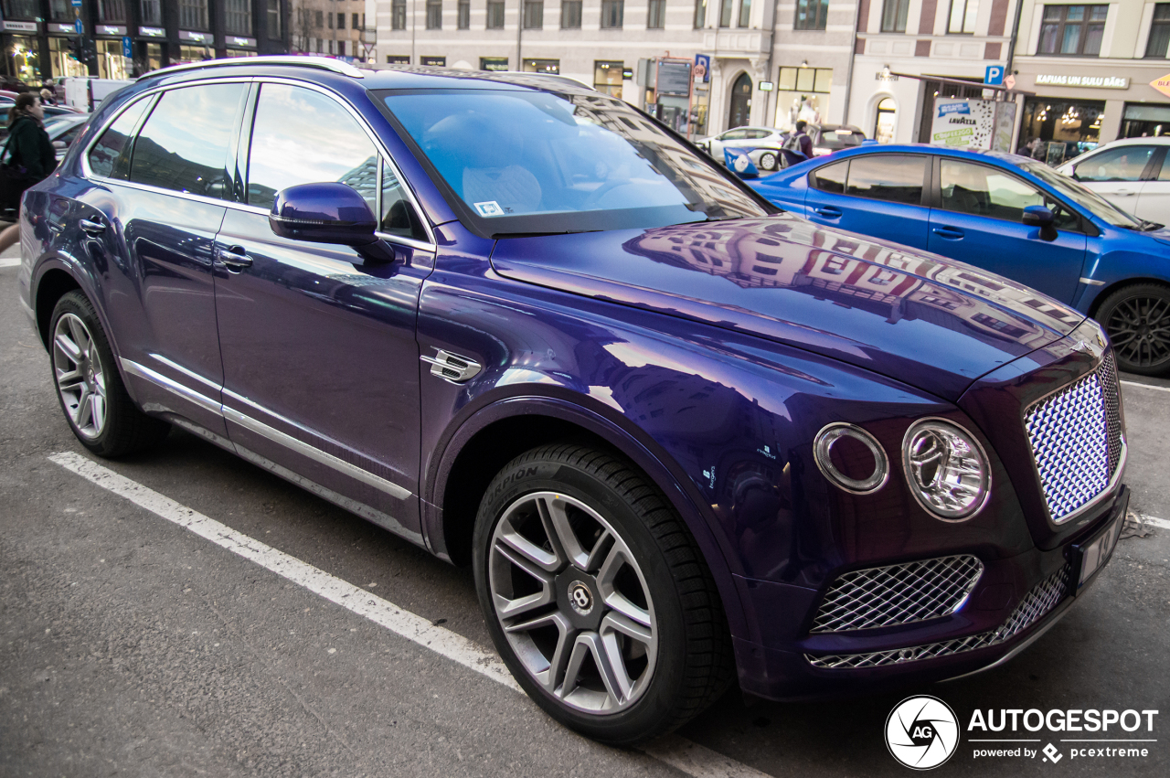 Bentley Bentayga V8