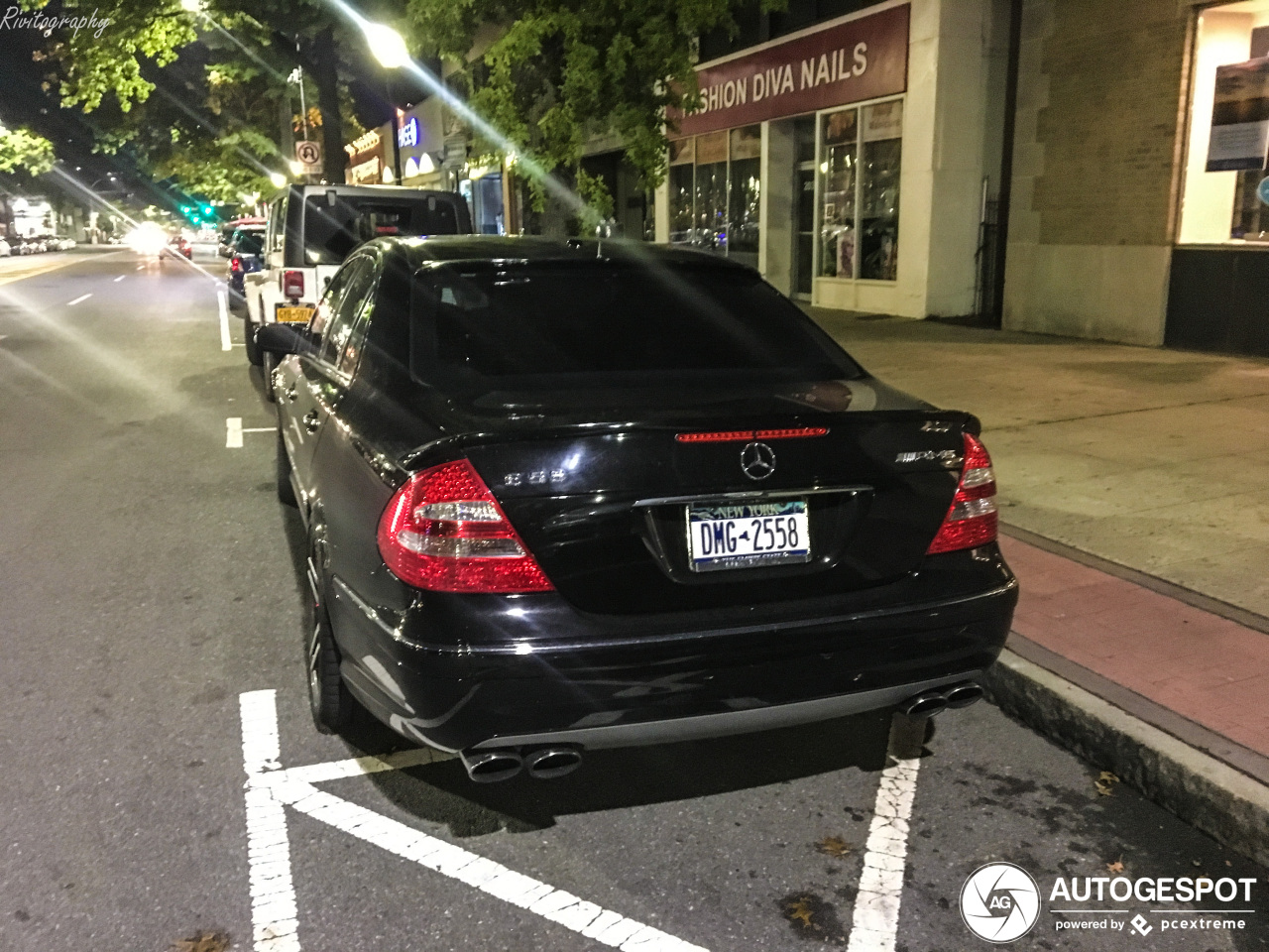 Mercedes-Benz E 55 AMG