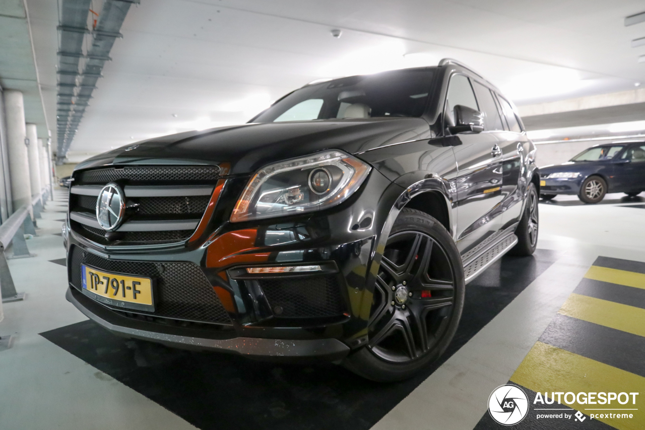 Mercedes-Benz GL 63 AMG X166