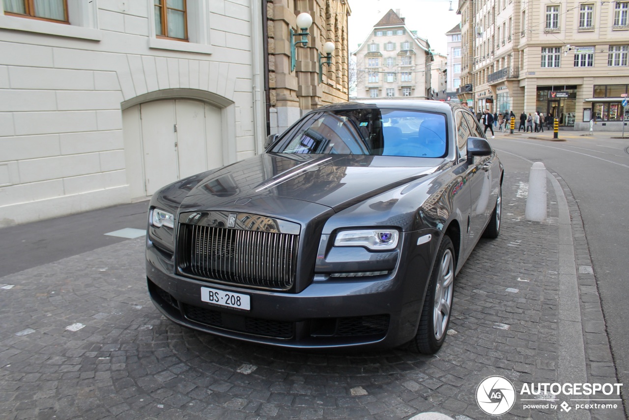 Rolls-Royce Ghost Series II Black Badge