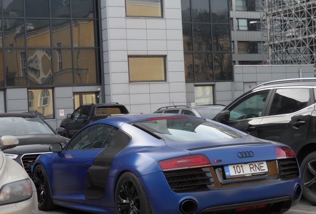 Audi R8 V10 Plus 2013