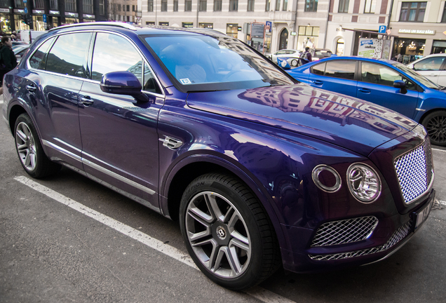 Bentley Bentayga V8