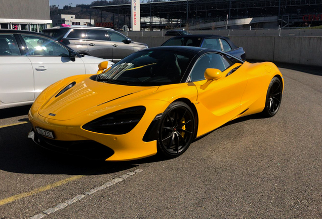 McLaren 720S Spider