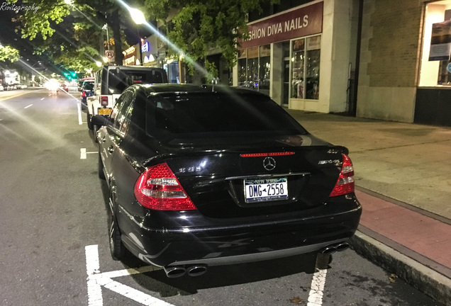 Mercedes-Benz E 55 AMG