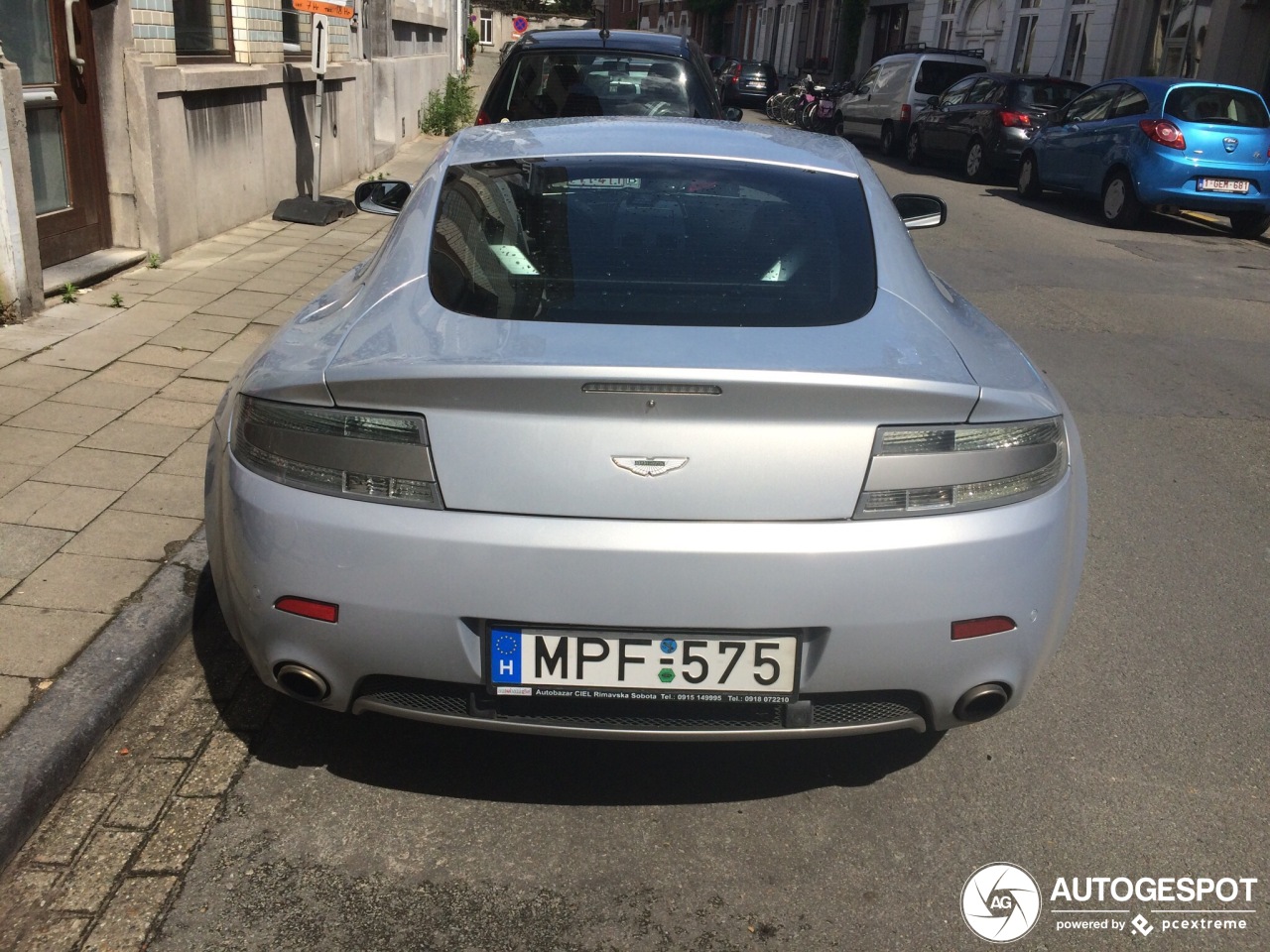 Aston Martin V8 Vantage N400