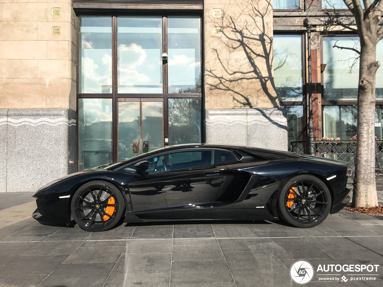 Lamborghini Aventador LP700-4