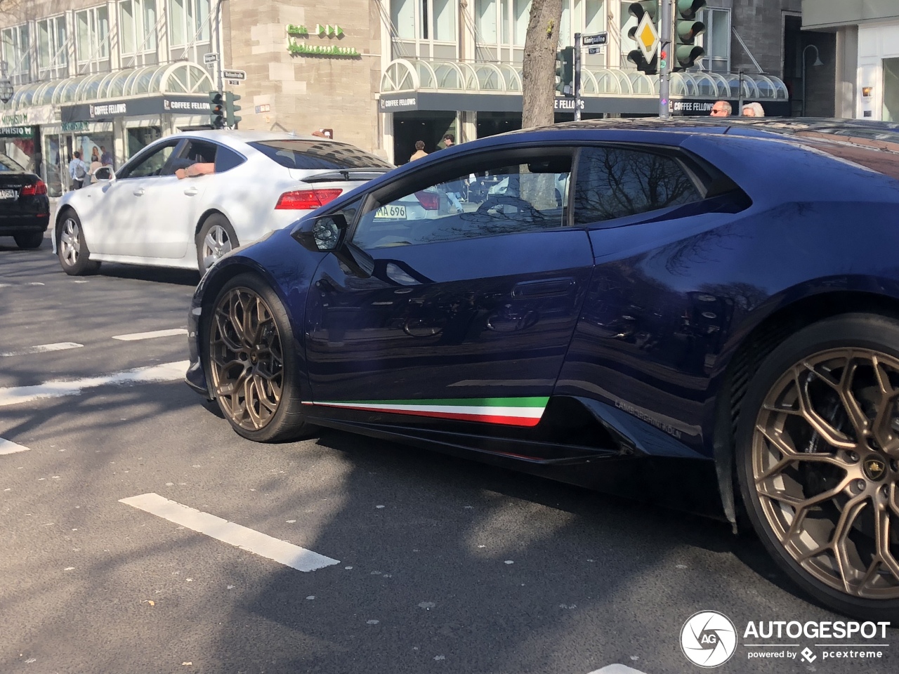 Lamborghini Huracán LP640-4 Performante