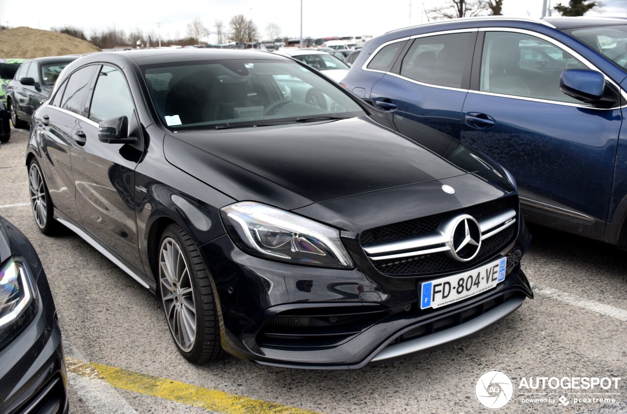 Mercedes-AMG A 45 W176 2015