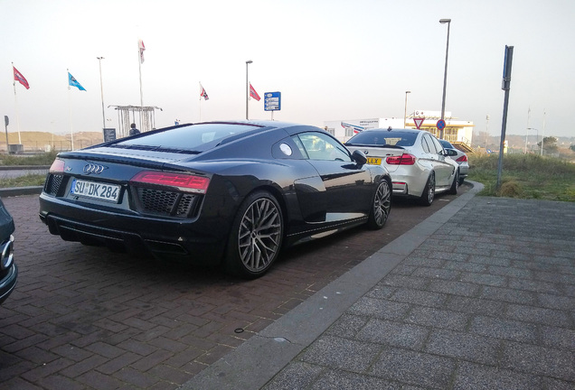 Audi R8 V10 2015