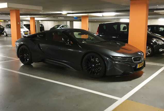 BMW i8 Roadster