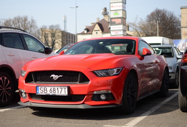 Ford Mustang GT 2015