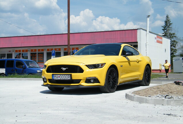 Ford Mustang GT 2015