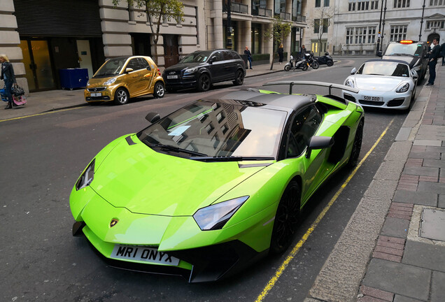 Lamborghini Aventador LP750-4 SuperVeloce Roadster