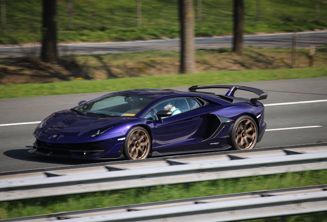 Lamborghini Aventador LP770-4 SVJ