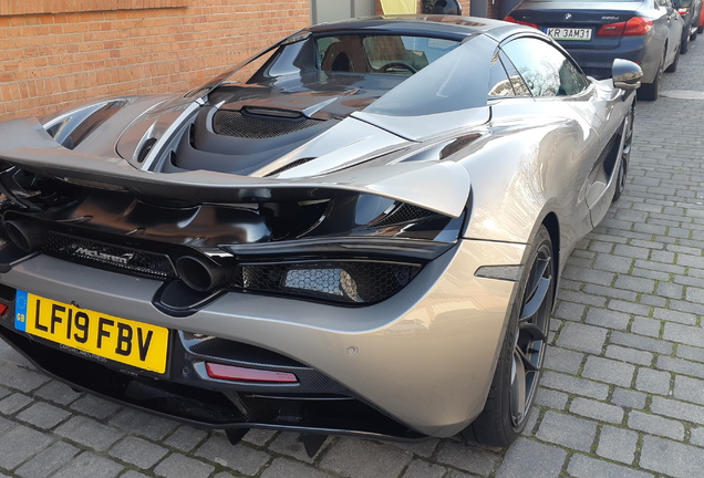 McLaren 720S Spider