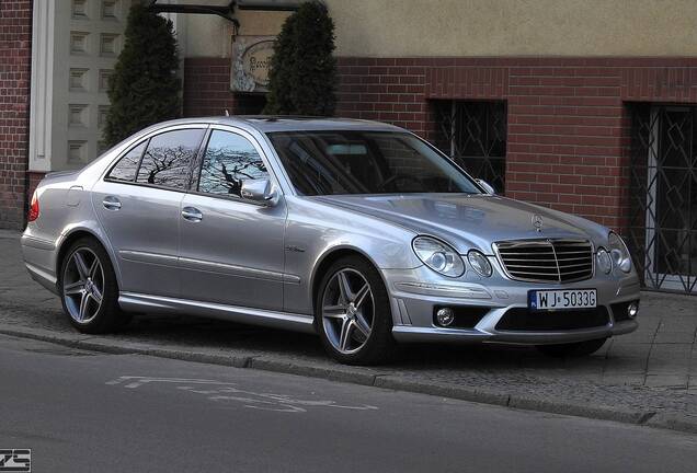 Mercedes-Benz E 63 AMG