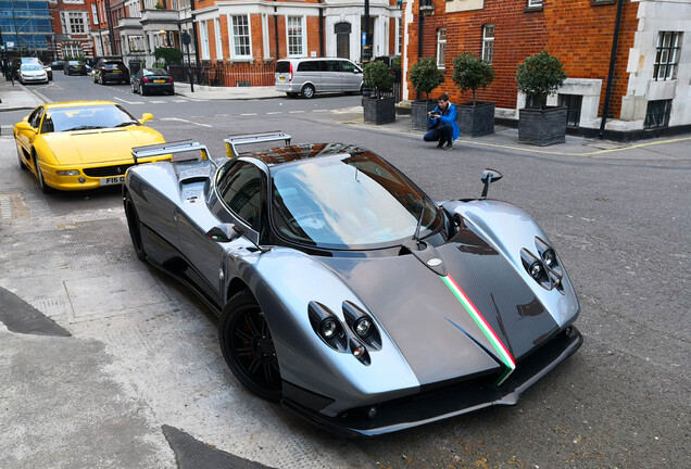 Pagani Zonda C12