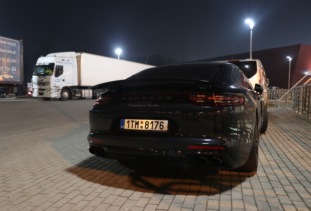 Porsche 971 Panamera Turbo