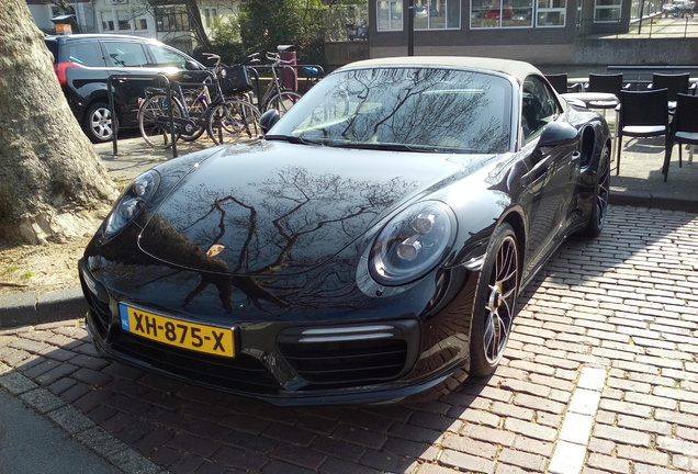 Porsche 991 Turbo S Cabriolet MkII