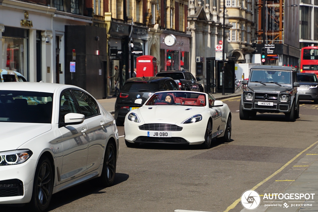 Aston Martin Virage Volante 2011