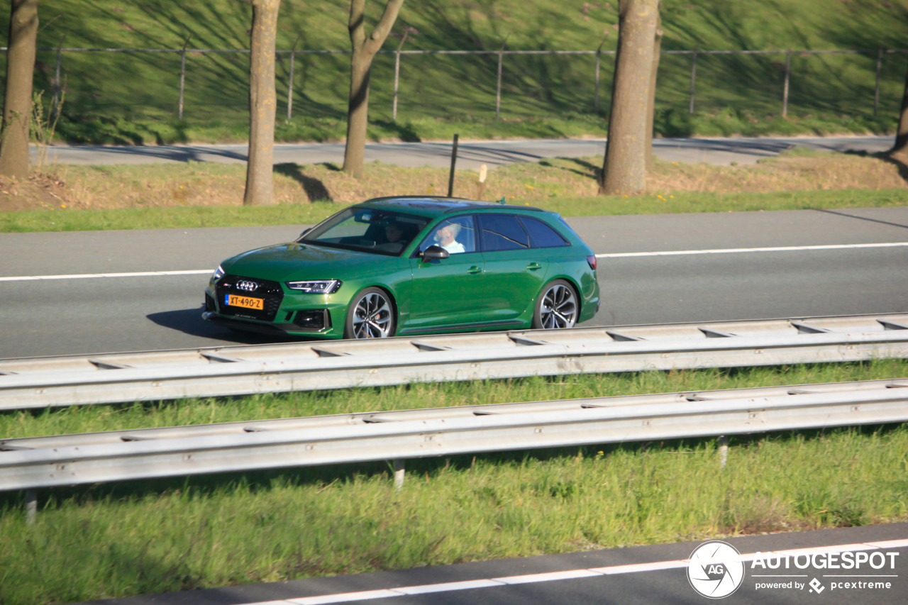 Audi RS4 Avant B9