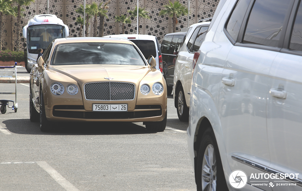 Bentley Flying Spur V8