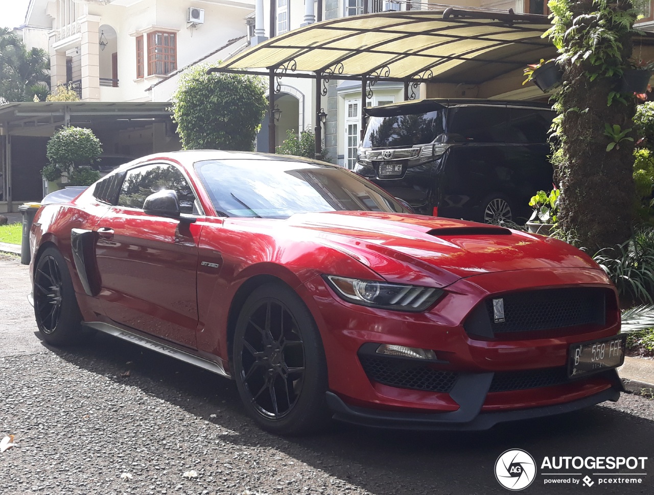 Ford Mustang GT 2015