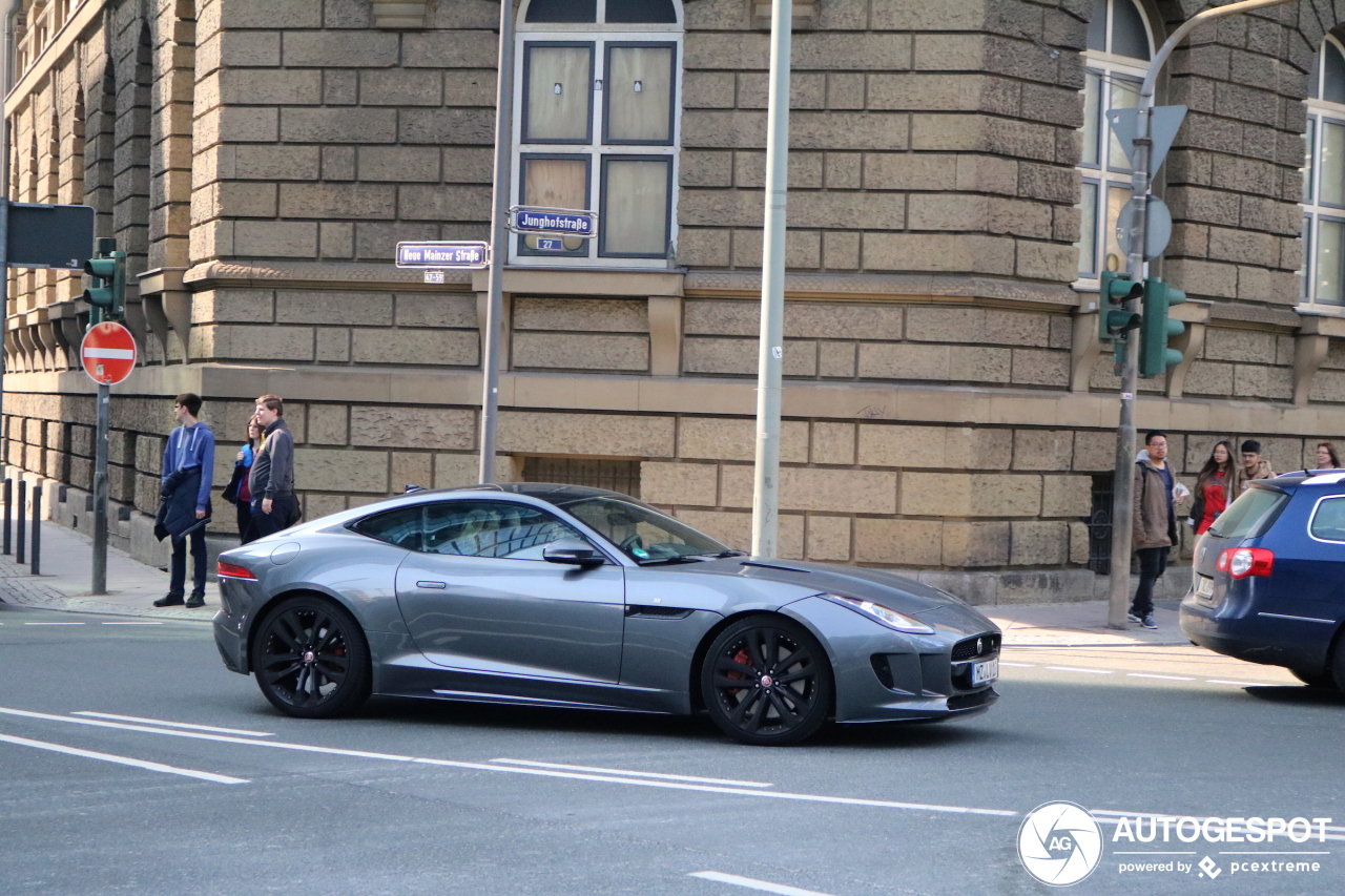 Jaguar F-TYPE S Coupé