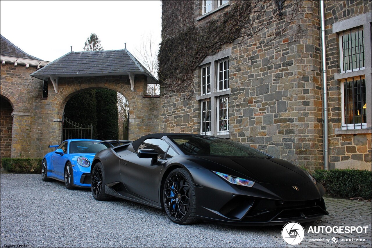 Lamborghini Huracán LP640-4 Performante Spyder