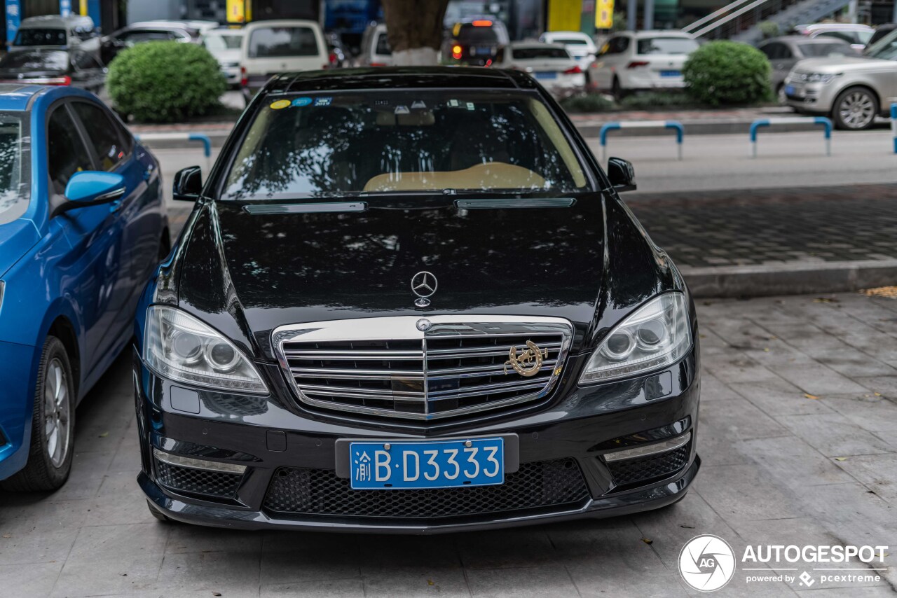 Mercedes-Benz S 65 AMG V221 2010