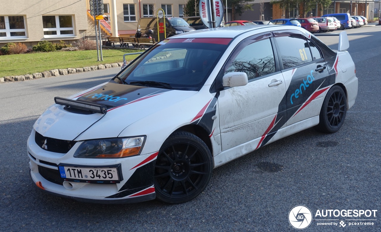 Mitsubishi Lancer Evolution IX